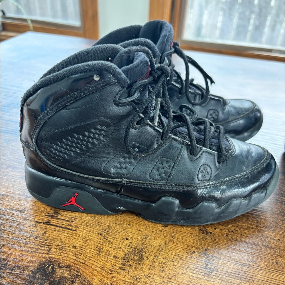 VINTAGE 1Y TODDLER JORDANS